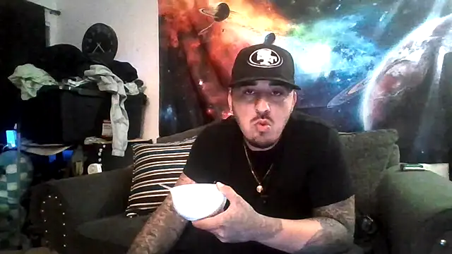 Snapshot of Antoniothedon chatting on May 5, 2026, 11:40 am Antoniothedon online show from May 5, 2026, 11:40 am