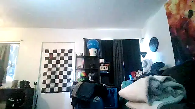 Snapshot of Antoniothedon chatting on May 20, 2026, 11:44 pm Antoniothedon online show from May 20, 2026, 11:44 pm