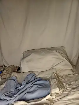 sexxylucia online show from January 27, 2025, 9:23 am