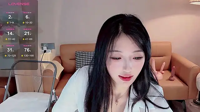 Yaikun0-0 online show from December 4, 2024, 1:42 pm