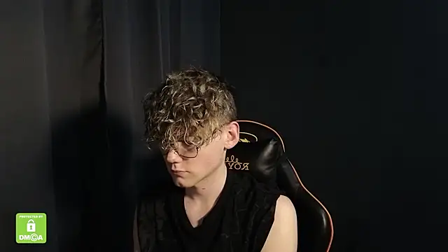 Keytaro online show from January 31, 2026, 8:18 pm