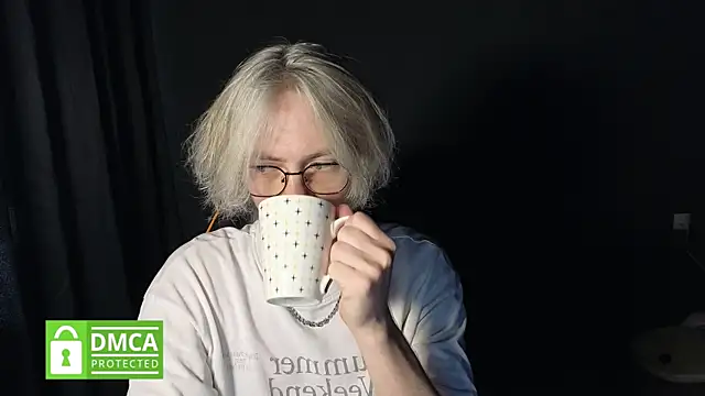 Keytaro online show from May 19, 2026, 2:01 pm