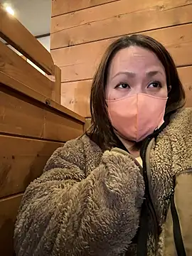 annna annna 2024 online show from February 20, 2026, 7:21 am