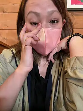 annna annna 2024 online show from April 15, 2026, 3:24 am