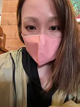 annna annna 2024 online show from April 21, 2026, 1:42 am