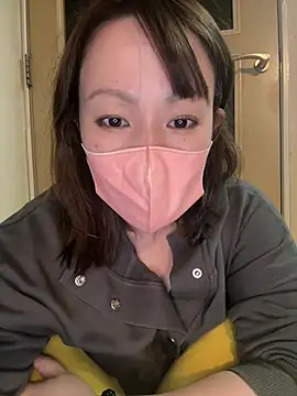 Snapshot of annna_annna_2024 chatting on May 26, 2026, 3:30 pm annna annna 2024 online show from May 26, 2026, 3:30 pm