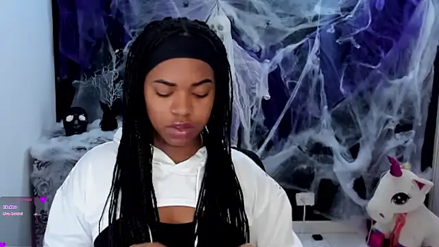 Marce 22 online show from October 16, 2025, 11:39 pm