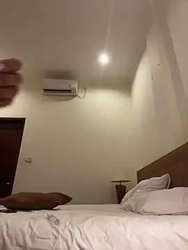 Beautiful arab online show from April 25, 2026, 1:19 am