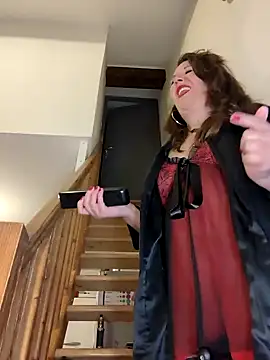 Candy-Desire online show from December 17, 2024, 8:32 pm