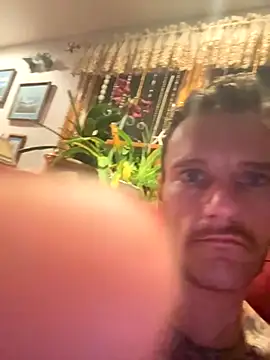 UnCuTupTheBuTT online show from September 24, 2025, 9:23 am