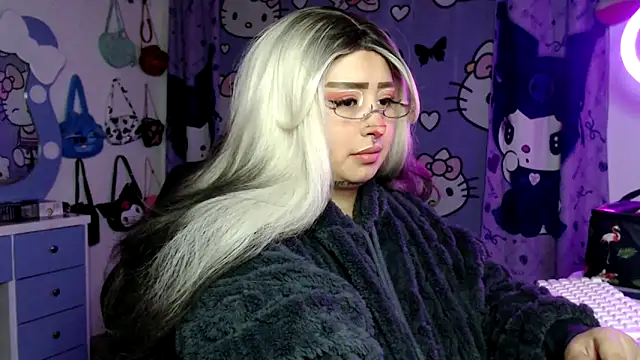 lussyevans24 online show from March 1, 2026, 2:13 am