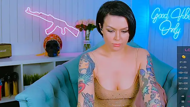 My toys pink online show from March 8, 2025, 9:17 am