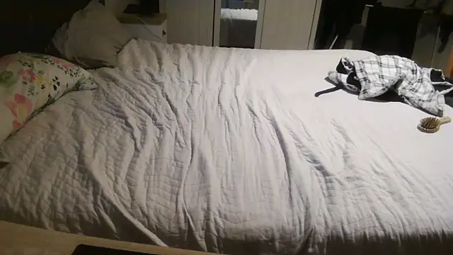 margotgra82 online show from December 12, 2024, 5:59 pm