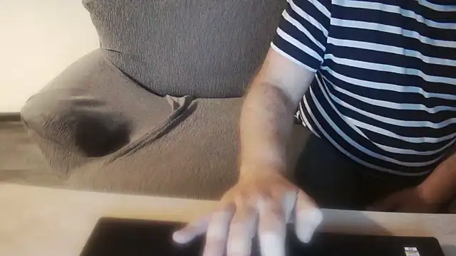 margotgra82 online show from January 2, 2025, 4:35 pm