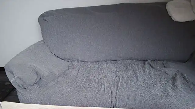 margotgra82 online show from January 4, 2025, 2:35 pm