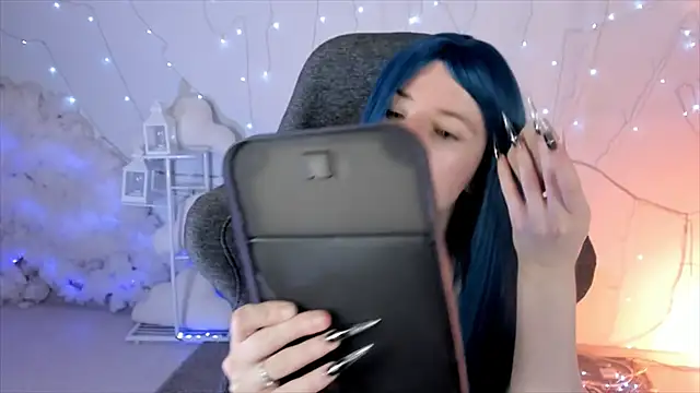 Snapshot of LexiWenford chatting on February 3, 2025, 2:47 am LexiWenford online show from February 3, 2025, 2:47 am