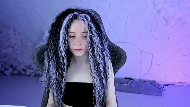 Snapshot of LexiWenford chatting on March 18, 2025, 5:52 am LexiWenford online show from March 18, 2025, 5:52 am