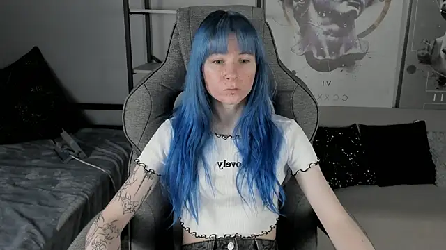 Snapshot of LexiWenford chatting on September 16, 2025, 2:56 am LexiWenford online show from September 16, 2025, 2:56 am