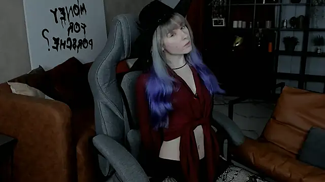 Snapshot of LexiWenford chatting on October 29, 2025, 2:47 am LexiWenford online show from October 29, 2025, 2:47 am