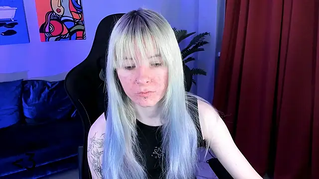 Snapshot of LexiWenford chatting on November 27, 2025, 3:30 am LexiWenford online show from November 27, 2025, 3:30 am