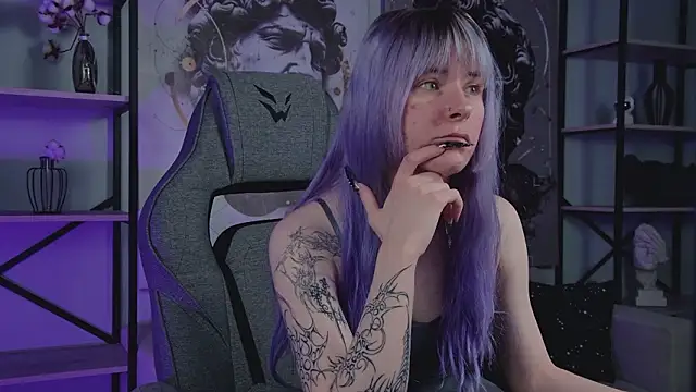 Snapshot of LexiWenford chatting on February 19, 2026, 3:02 am LexiWenford online show from February 19, 2026, 3:02 am