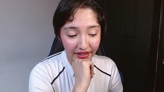 Snapshot of alexaa08 chatting on July 20, 2026, 8:33 pm alexaa08 online show from July 20, 2026, 8:33 pm