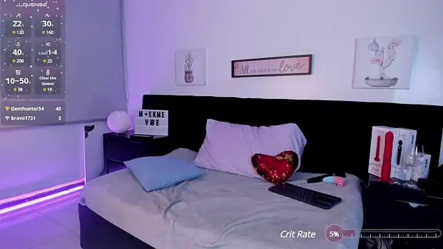 Natasha Kinski online show from February 12, 2025, 10:59 pm