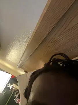 saddlewalker35 online show from February 2, 2025, 9:13 pm