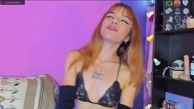 Snapshot of kittyzenn chatting on January 7, 2025, 4:48 pm kittyzenn online show from January 7, 2025, 4:48 pm