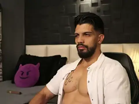 DannSaenz online show from February 20, 2025, 10:26 pm