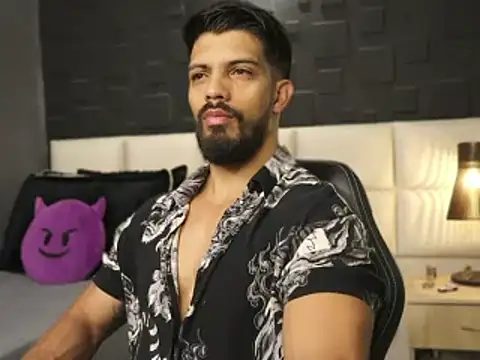 DannSaenz online show from February 24, 2025, 10:59 am