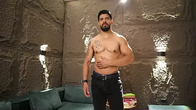 DannSaenz online show from March 4, 2025, 11:08 am