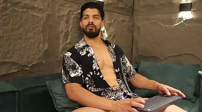 DannSaenz online show from March 5, 2025, 12:05 am