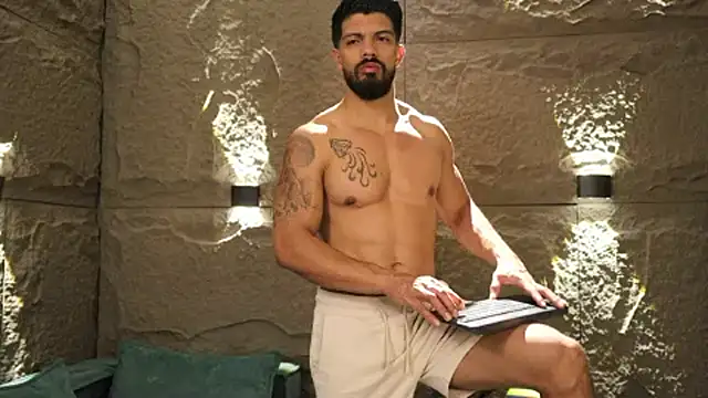 DannSaenz online show from March 11, 2025, 10:51 am