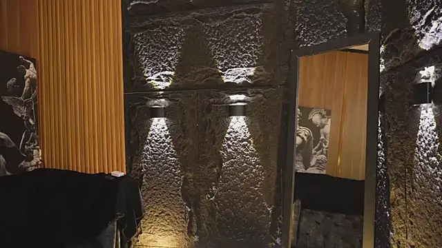 DannSaenz online show from October 3, 2025, 2:36 pm