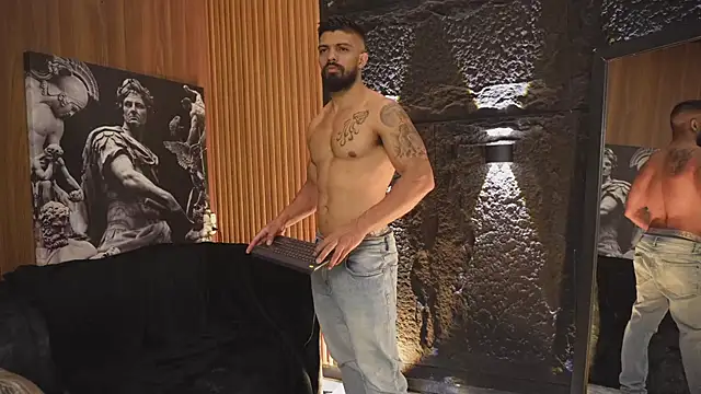 DannSaenz online show from October 5, 2025, 1:42 pm