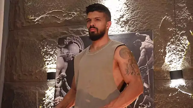 DannSaenz online show from November 5, 2025, 11:16 pm