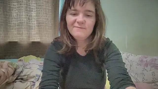 Diamond Tyler online show from March 5, 2025, 5:07 am