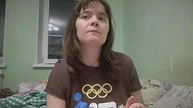 Diamond Tyler online show from March 16, 2025, 3:17 pm