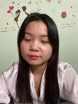 Maeve2k5 online show from December 27, 2024, 3:26 pm