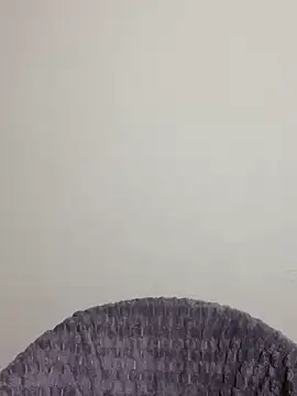 Maeve2k5 online show from January 5, 2025, 12:31 pm