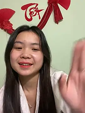 Maeve2k5 online show from February 2, 2025, 3:21 am