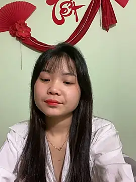 Maeve2k5 online show from February 25, 2025, 12:55 pm