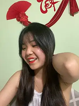 Maeve2k5 online show from March 1, 2025, 10:34 am