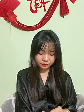 Maeve2k5 online show from March 2, 2025, 12:22 pm