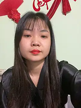 Maeve2k5 online show from March 16, 2025, 1:07 am