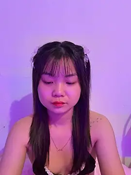 Maeve2k5 online show from September 11, 2025, 9:37 pm