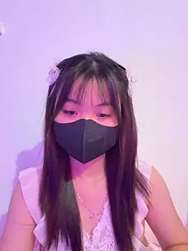 Maeve2k5 online show from September 19, 2025, 1:29 am