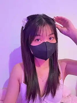 Maeve2k5 online show from September 22, 2025, 5:15 pm