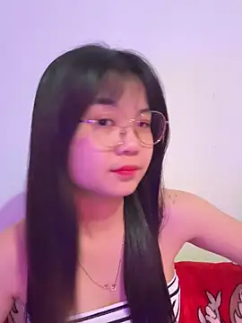 Maeve2k5 online show from December 5, 2025, 12:30 am